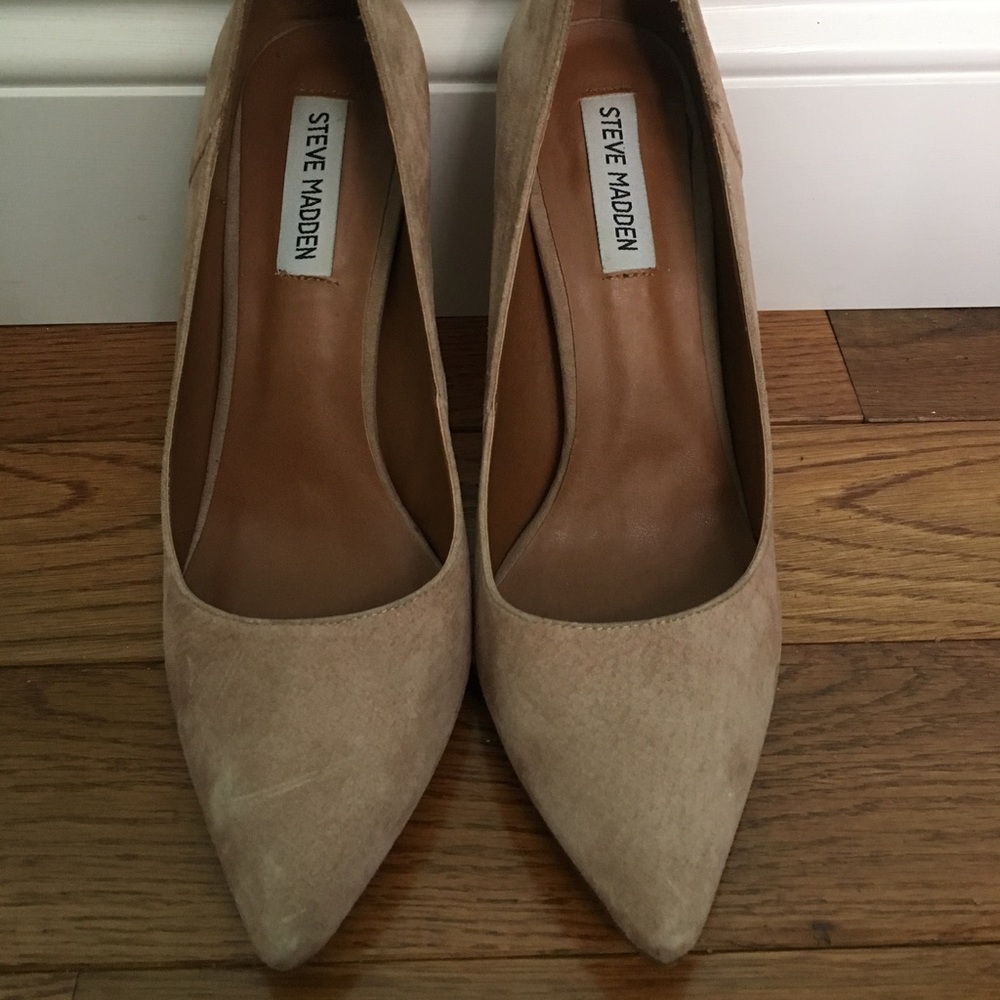 Light tan suede 3-4inch heels